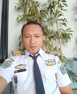 alumni smk pelayaran kupang capt regendi konay